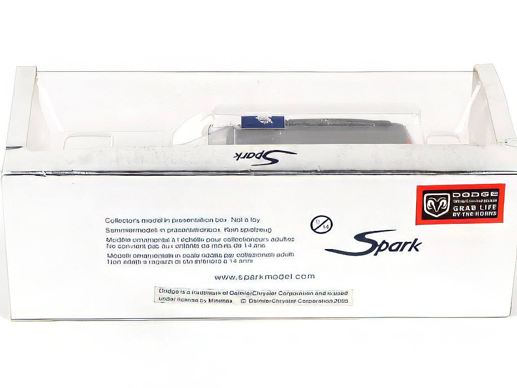 Lot 100 - SPARK (MACAU) (1)