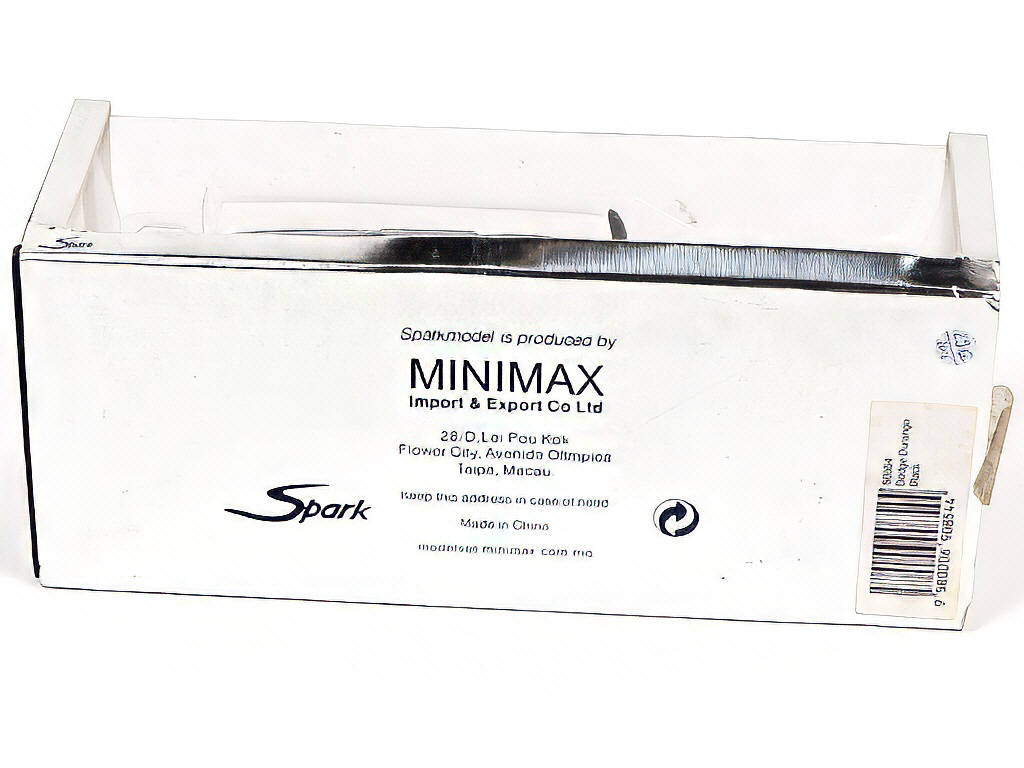 Lot 100 - SPARK (MACAU) (1)