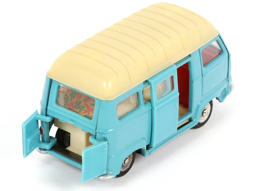 Lot 261 - DINKY TOYS (FRANCE) (1)