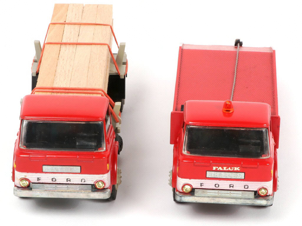 Lot 121 - KIRK (DANEMARK) (2)