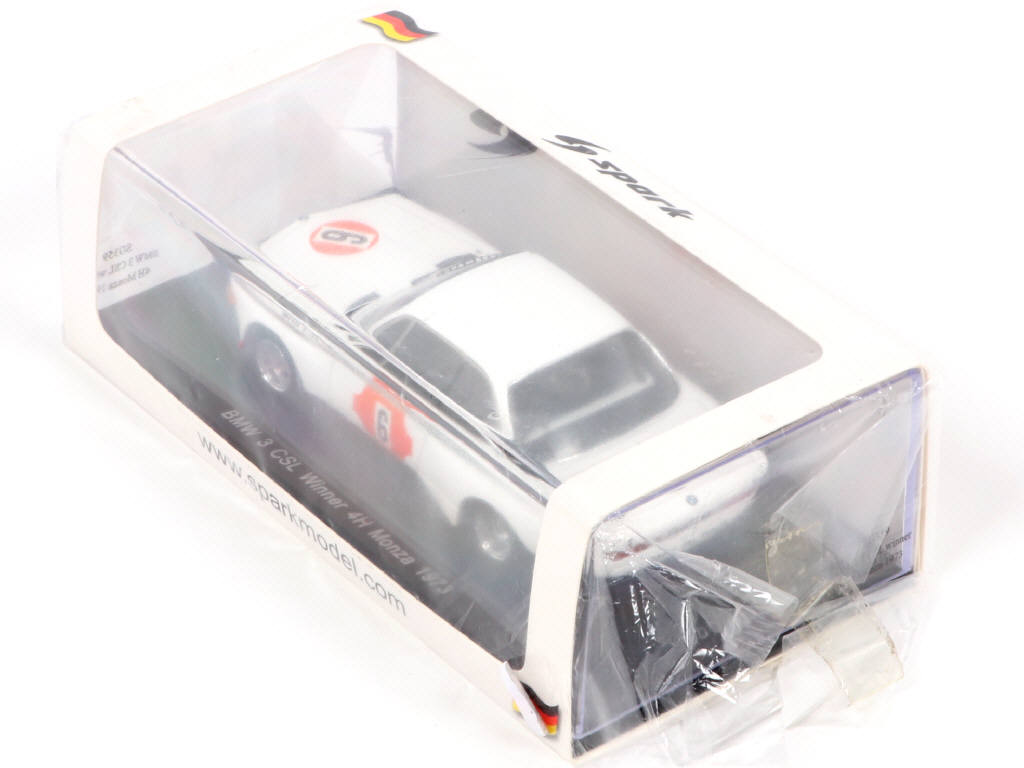 Lot 134 - SPARK (MACAU) (1)