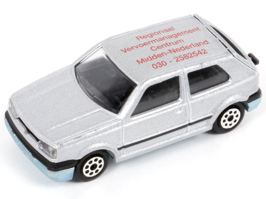 Lot 184 - MAJORETTE (FRANCE) (1)