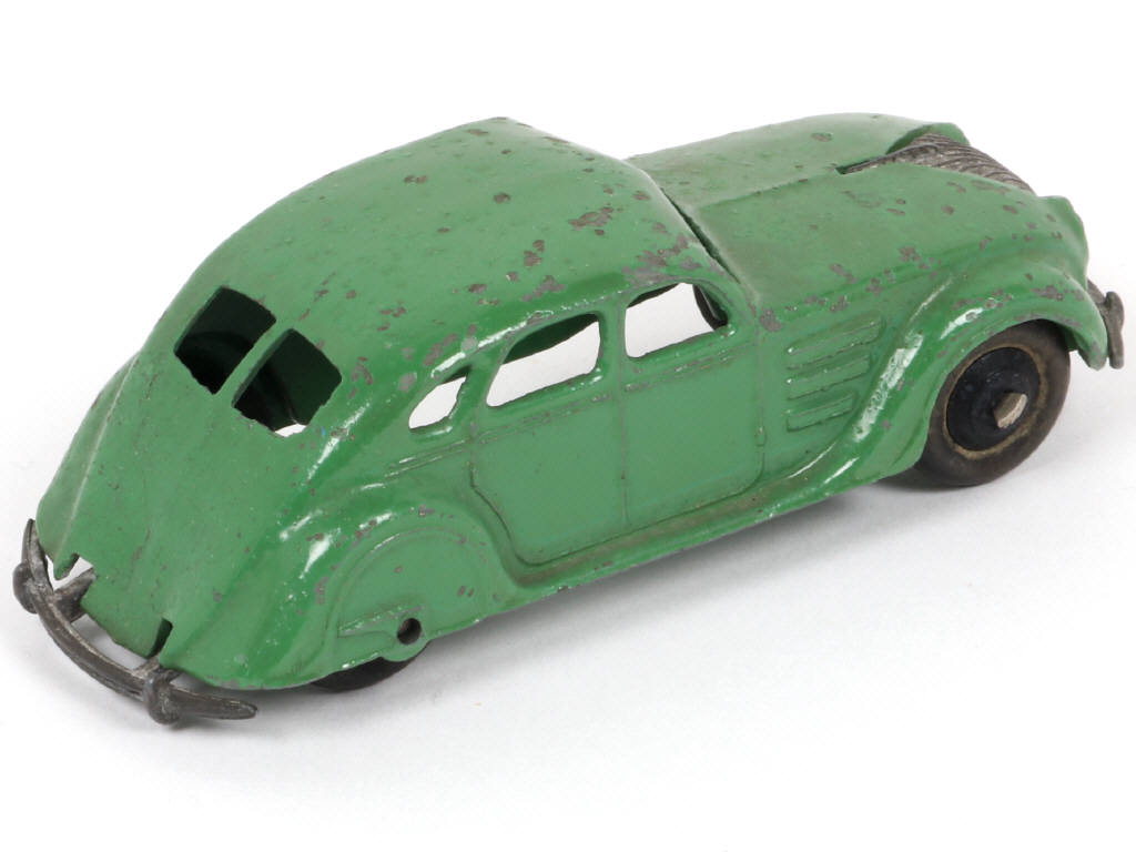 Lot 230 - DINKY TOYS (GB) (1)