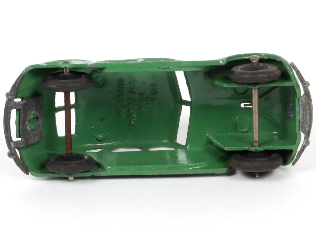 Lot 230 - DINKY TOYS (GB) (1)