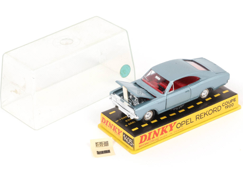 Lot 303 - DINKY TOYS (FRANCE) (1)
