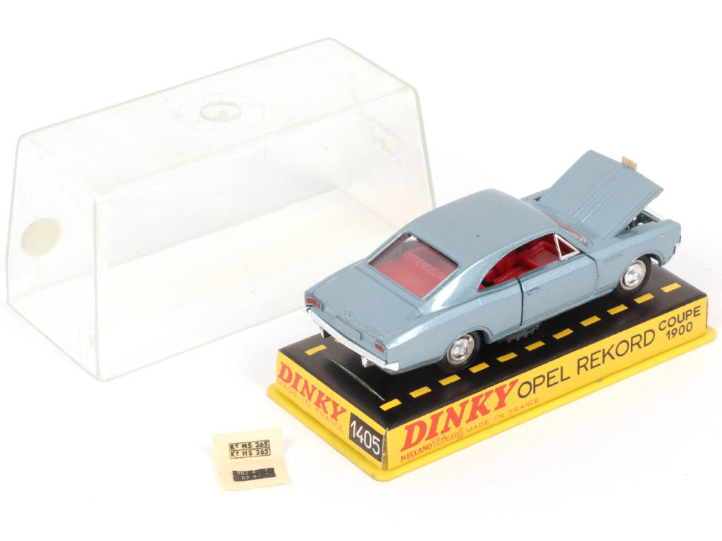 Lot 303 - DINKY TOYS (FRANCE) (1)