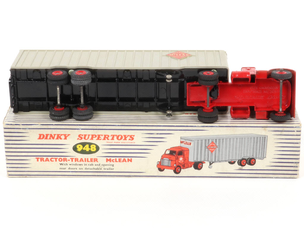 Lot 258 - DINKY TOYS (GB) (1)