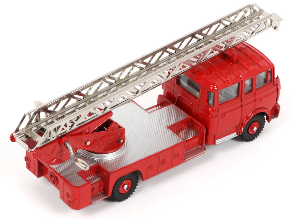 Lot 216 - DAN-TOYS (FRANCE) (1)