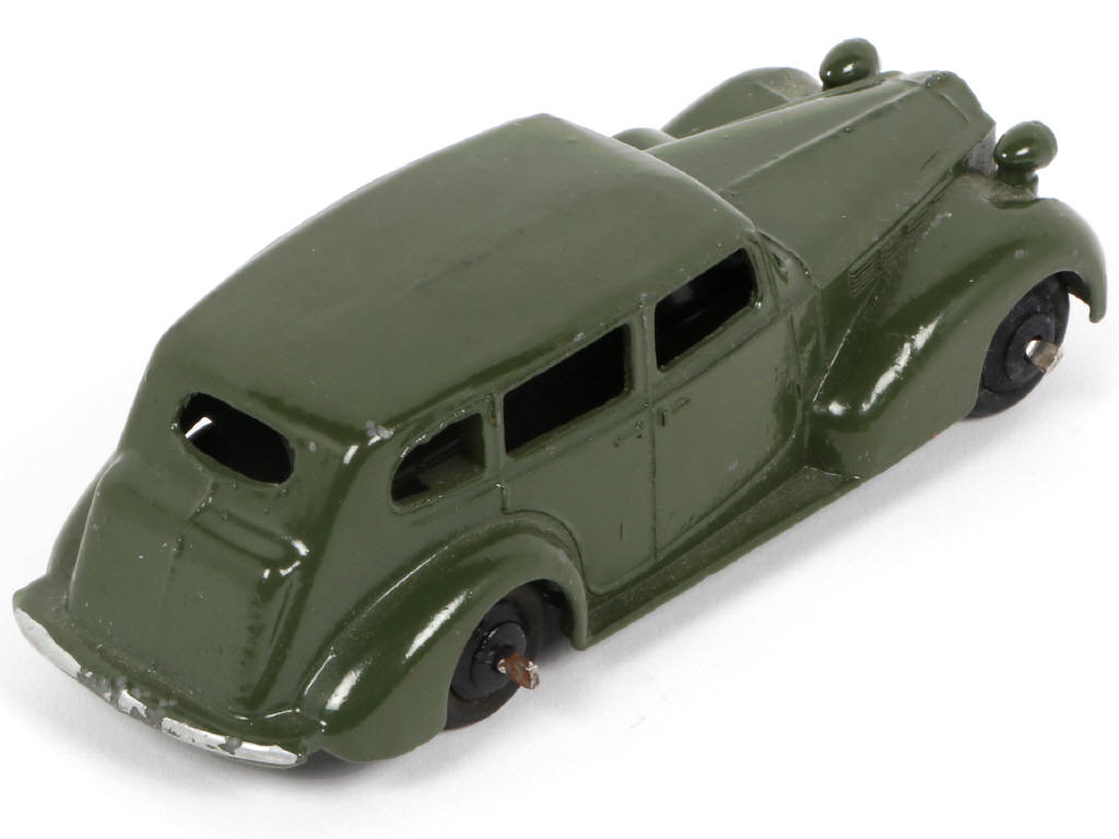 Lot 228 - DINKY TOYS (GB) (1)