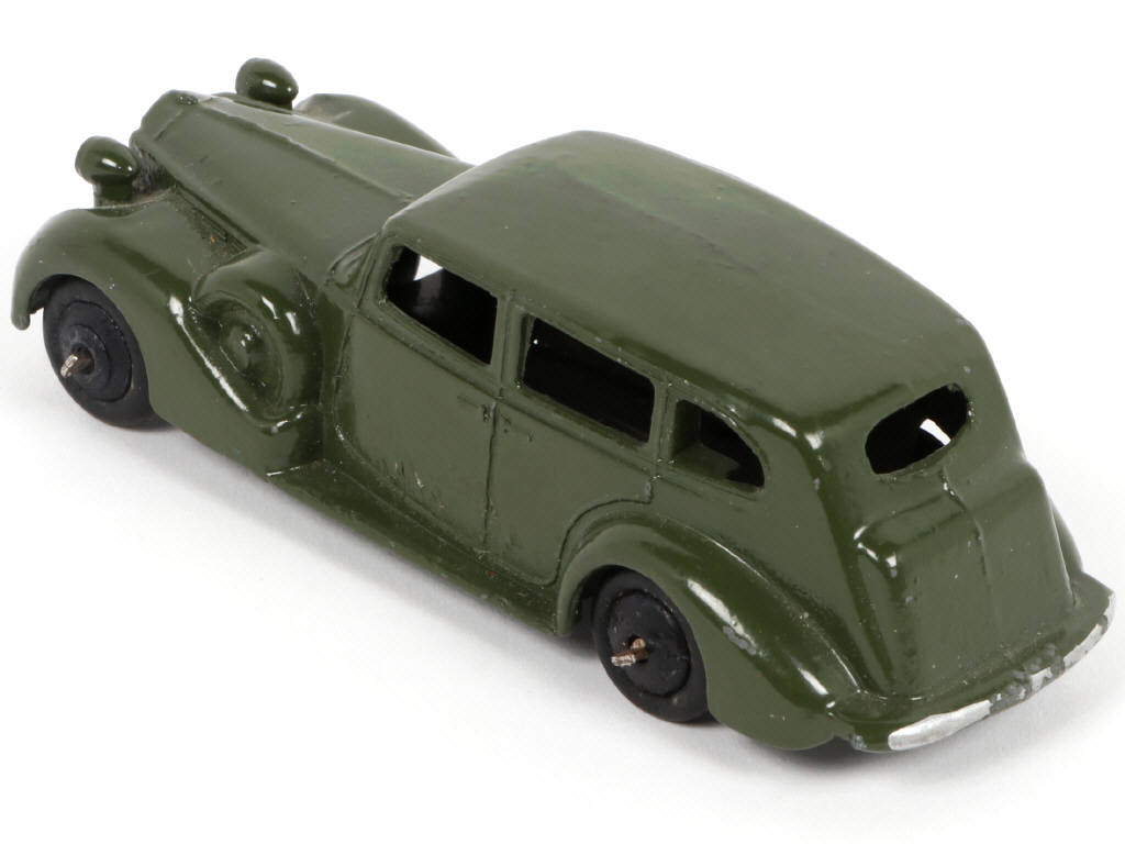 Lot 228 - DINKY TOYS (GB) (1)