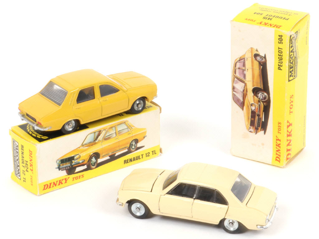 Lot 307 - DINKY TOYS (FRANCE) (2)