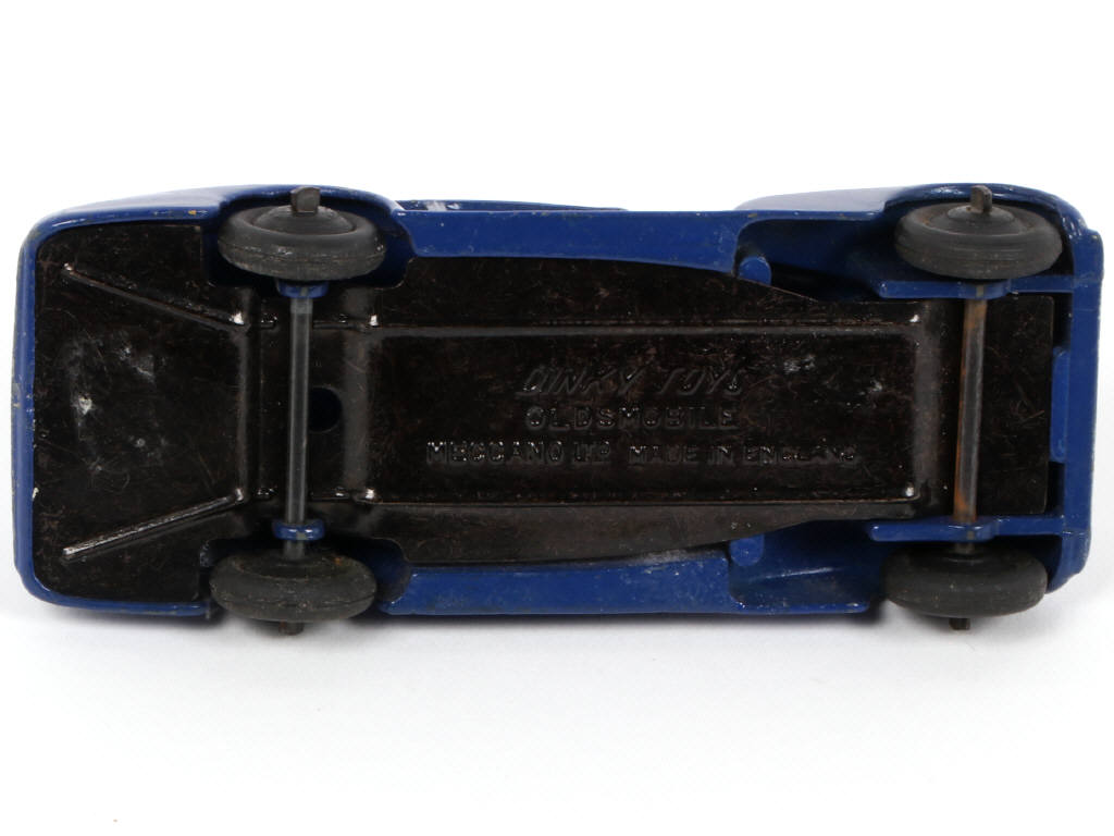 Lot 229 - DINKY TOYS (GB) (1)