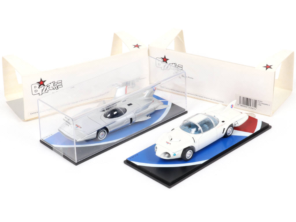 Lot 135 - BIZARRE (MACAU) (2)