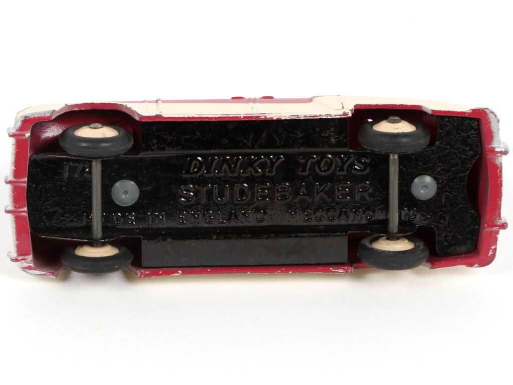 Lot 236 - DINKY TOYS (GB) (1)