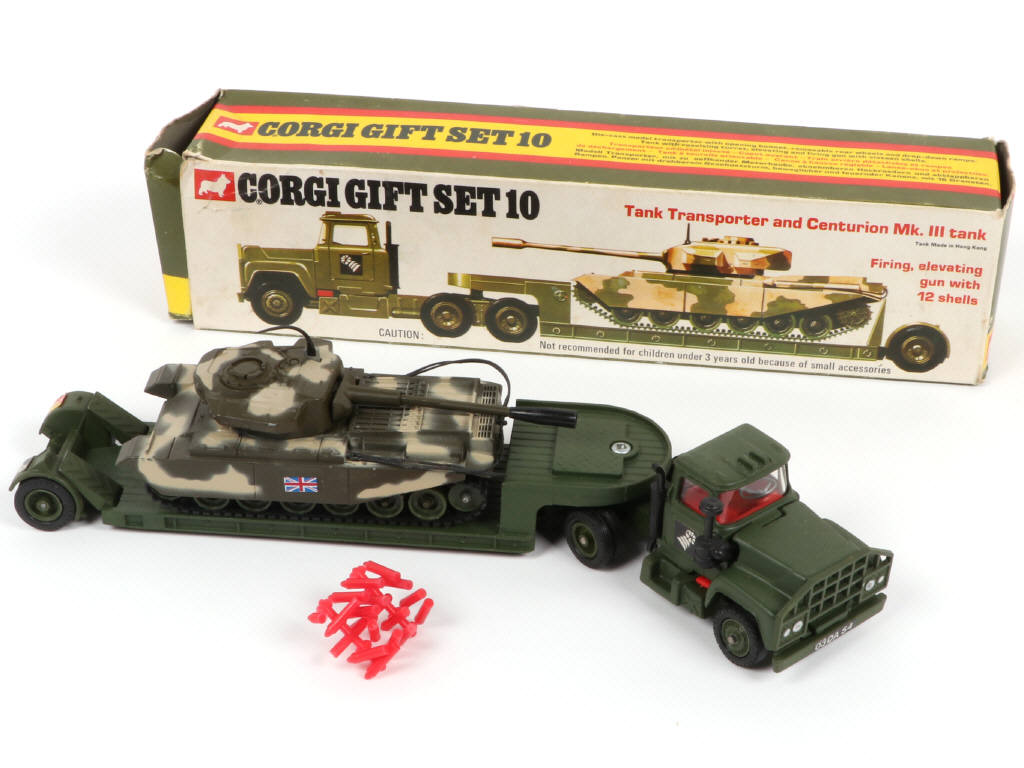 Lot 155 - CORGI TOYS (GB) (1)