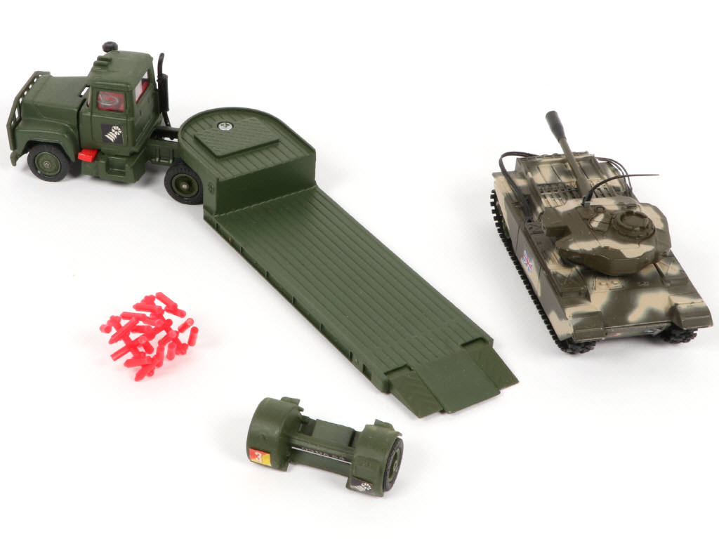 Lot 155 - CORGI TOYS (GB) (1)