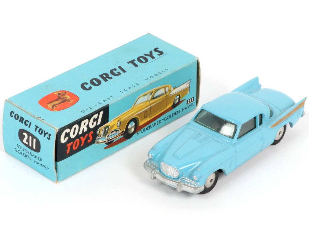 Lot 143 - CORGI TOYS (GB) (1)