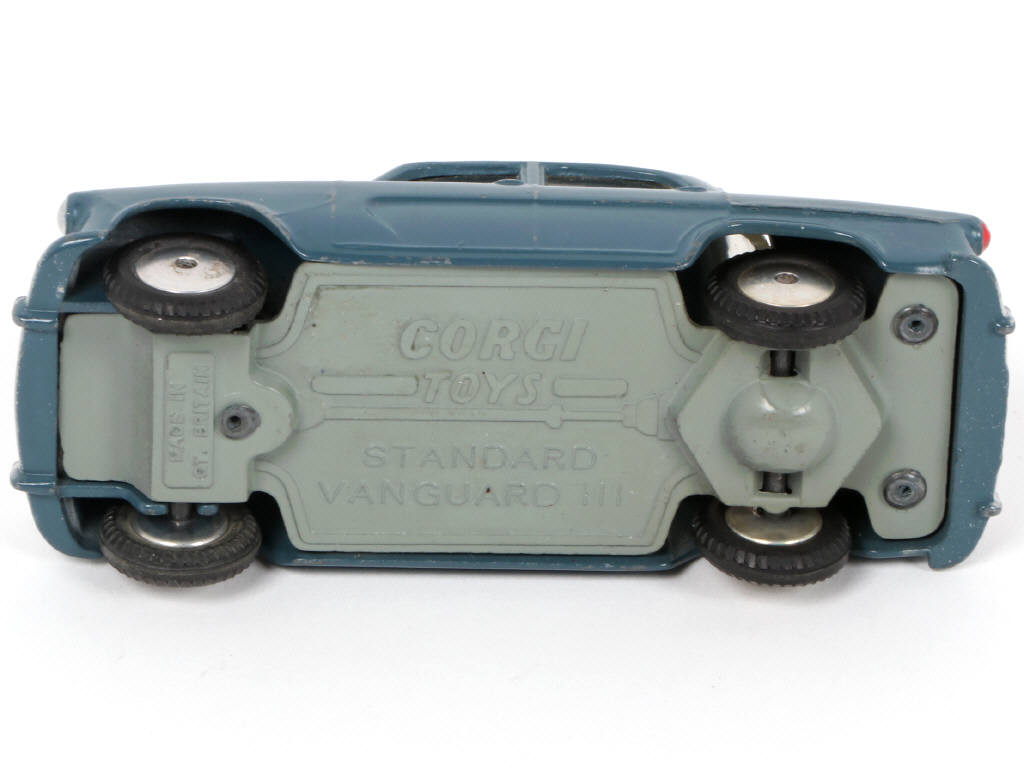 Lot 152 - CORGI TOYS (GB) (1)