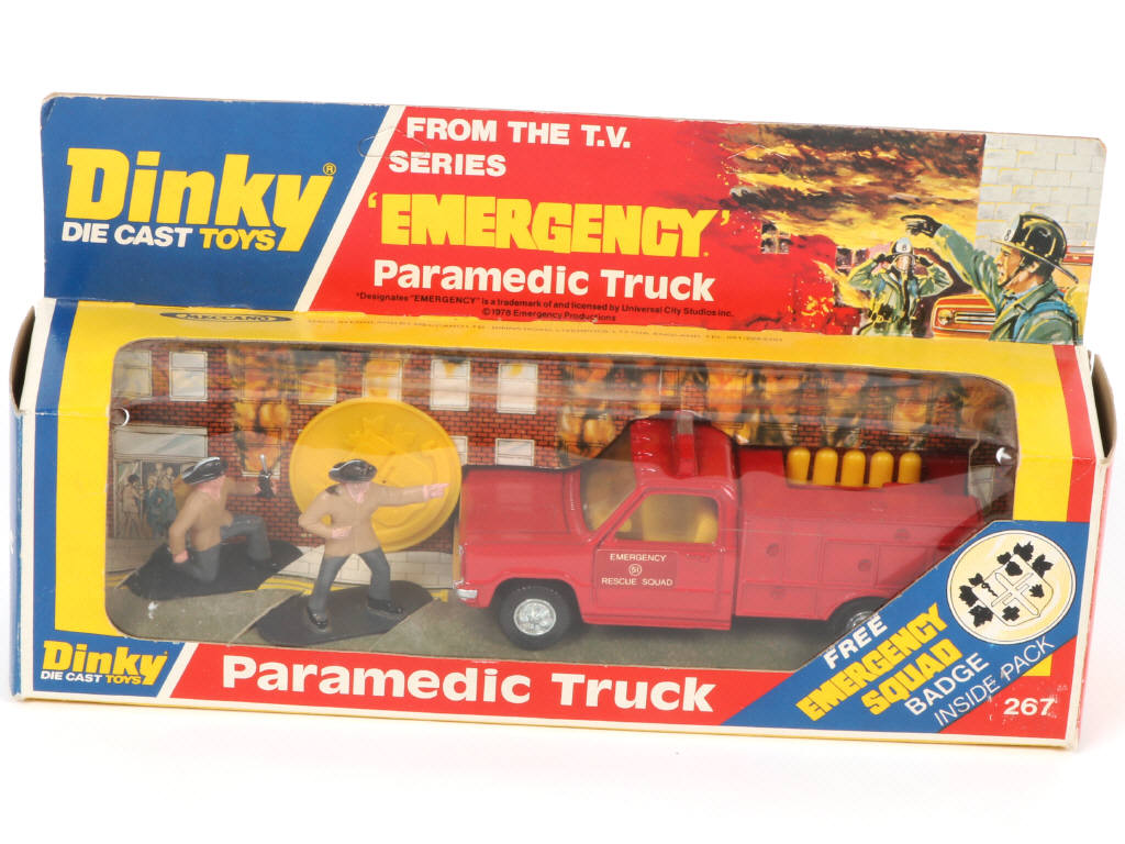 Lot 253 - DINKY TOYS (GB) (1)
