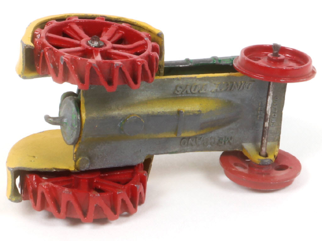 Lot 225 - DINKY TOYS (GB) (1)