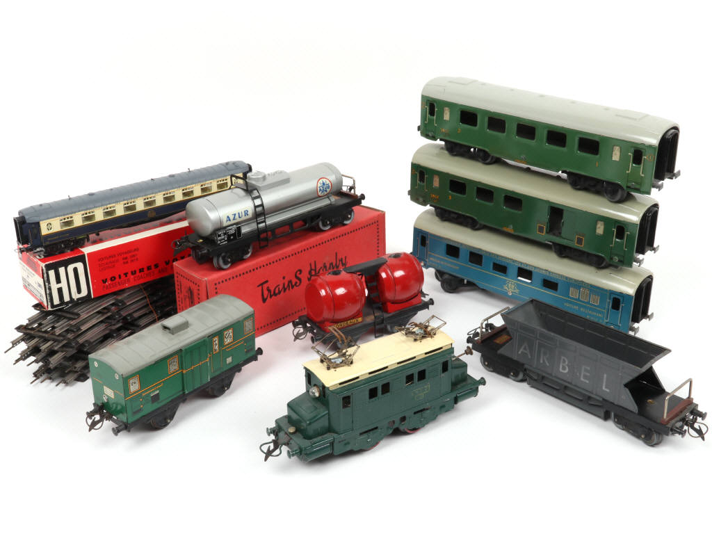 Lot 31 - DIVERS (Ecartement O) (15)