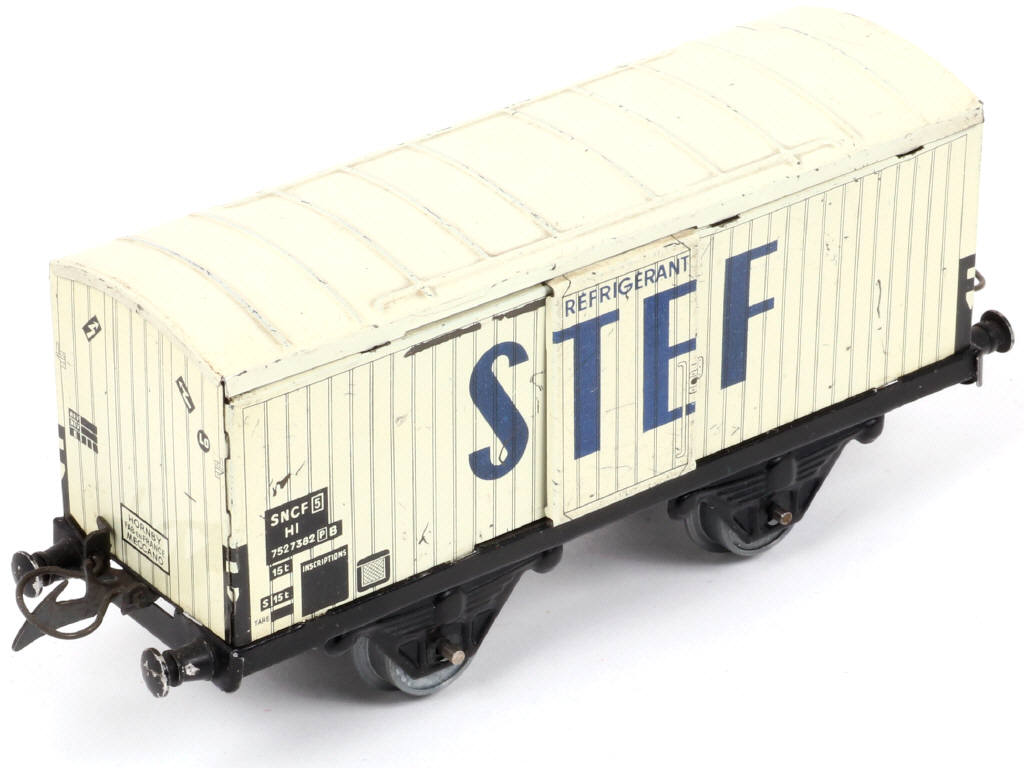 Lot 31 - DIVERS (Ecartement O) (15)