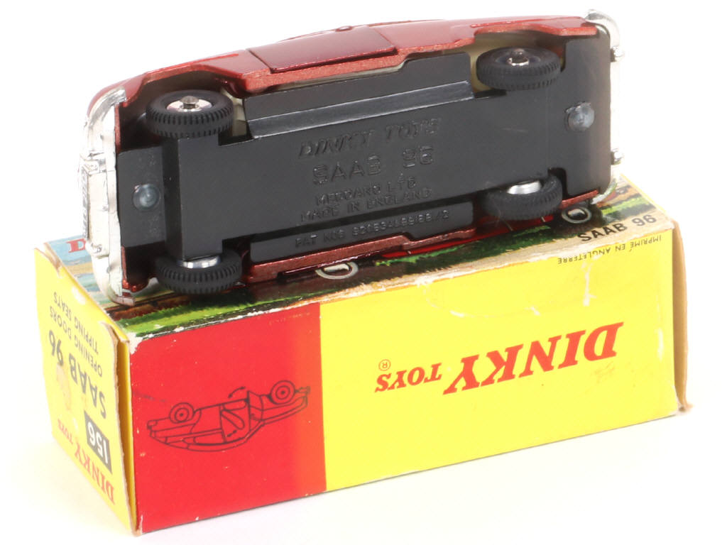 Lot 242 - DINKY TOYS (GB) (1)