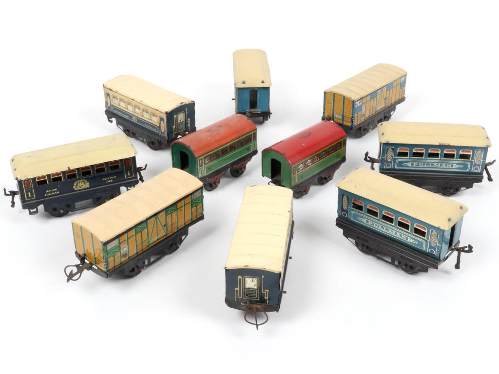 Lot 29 - HORNBY 'O' (FRANCE) (10)
