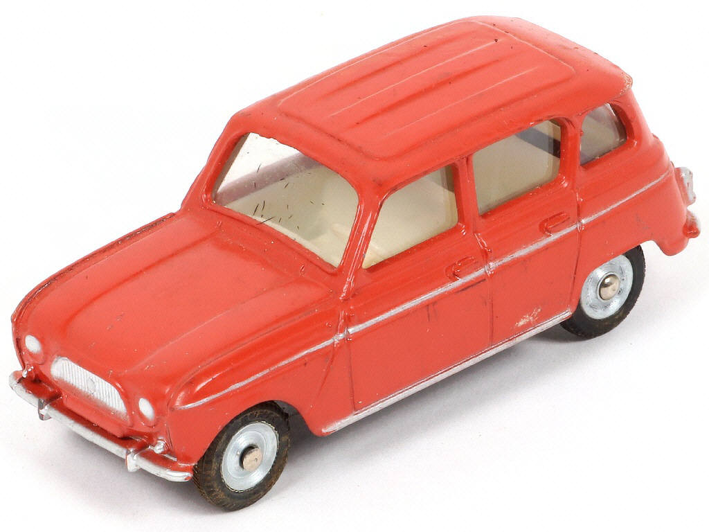 Lot 230 - DINKY TOYS (FRANCE) (1)