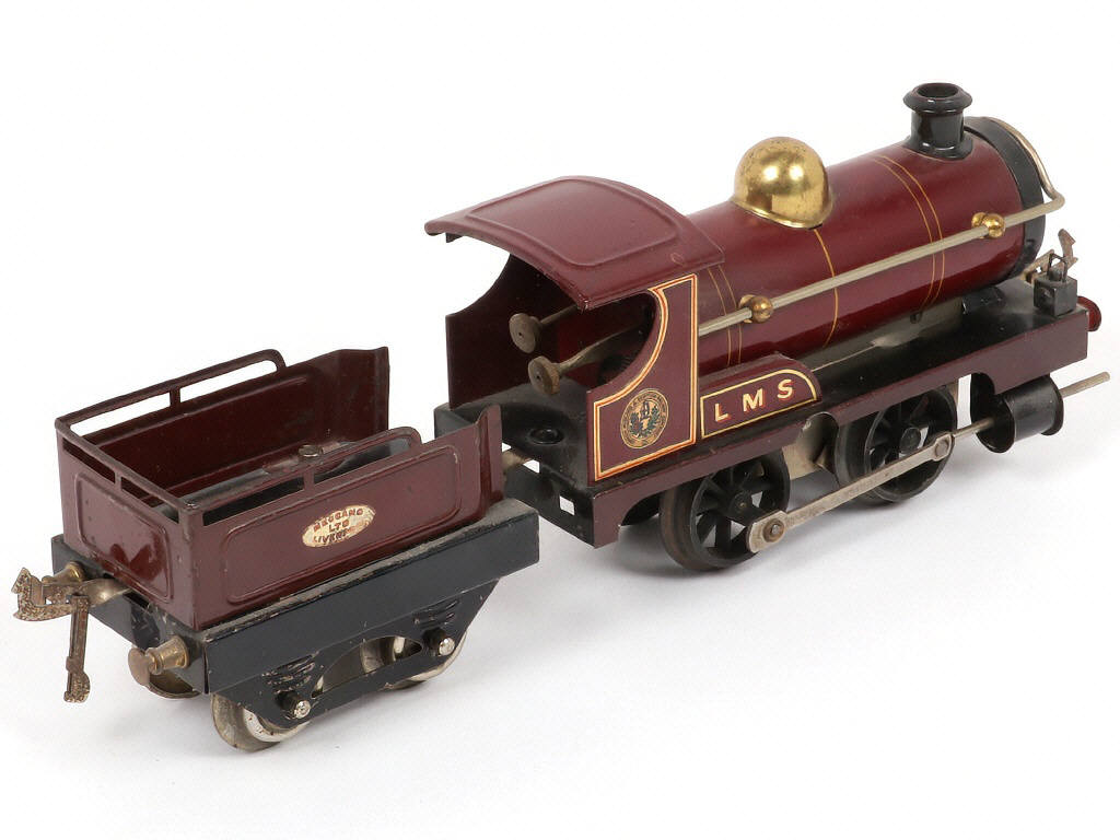 Lot 15 - HORNBY 'O' (GB) (2)