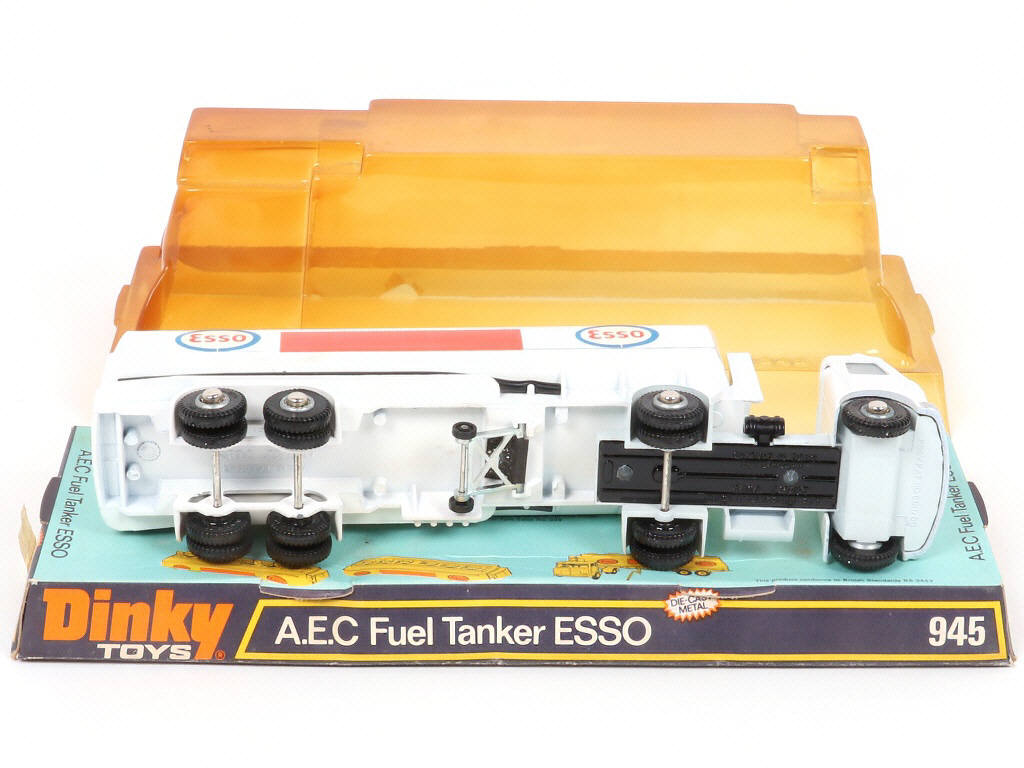 Lot 175 - DINKY TOYS (GB) (1)