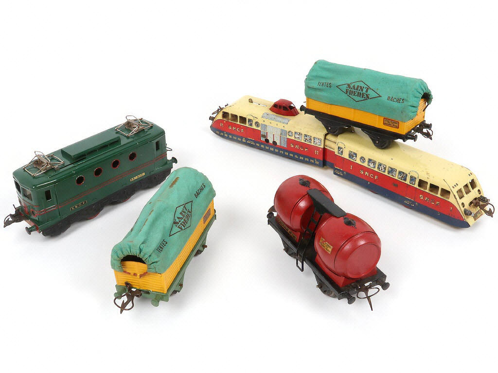 Lot 87 - HORNBY 'O' (FRANCE) (5)