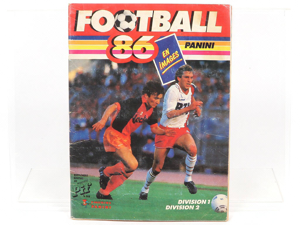 Lot 132 - PANINI (ITALIE) (1)