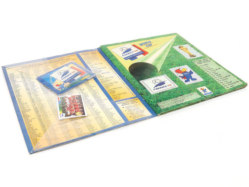 Lot 143 - PANINI (ITALIE) (1)