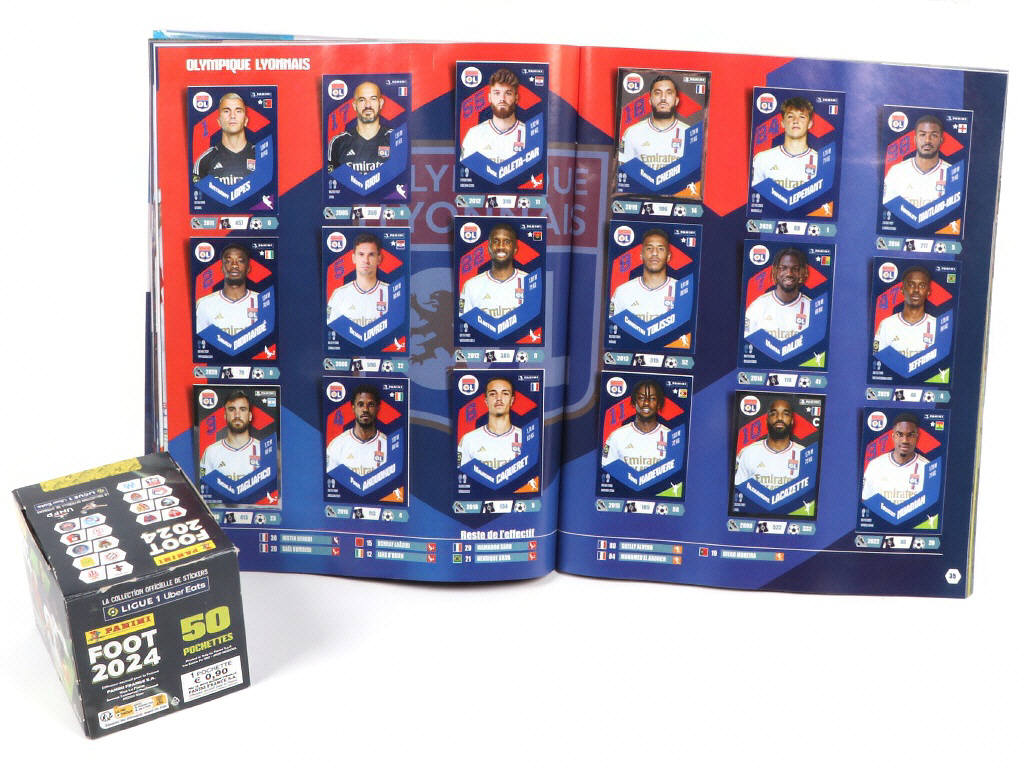 Lot 158 - PANINI (ITALIE) (2)