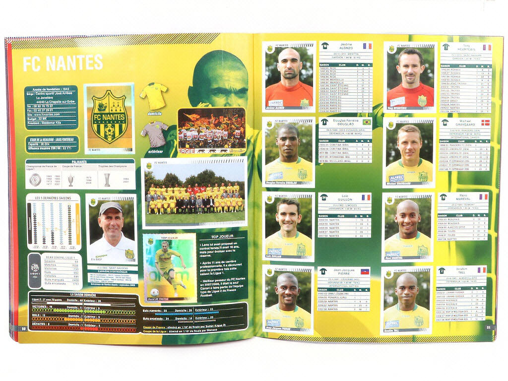 Lot 54 - PANINI (ITALIE) (1)