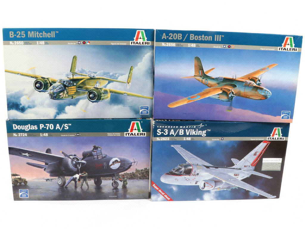 Lot 33 - ITALERI (ITALIE) (4)