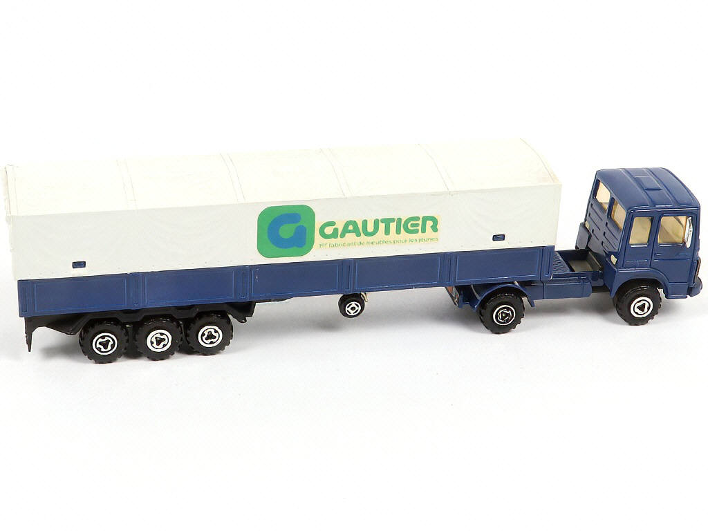 Lot 7 - MAJORETTE (FRANCE) (1)