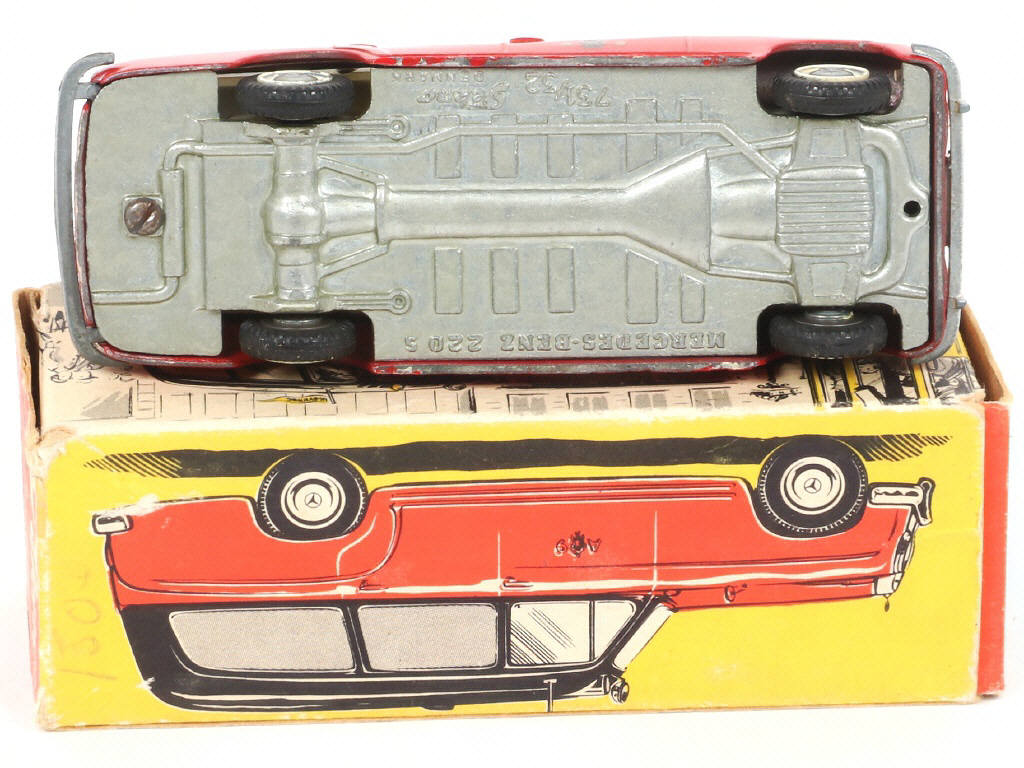 Lot 51 - TEKNO (DANEMARK) (1)