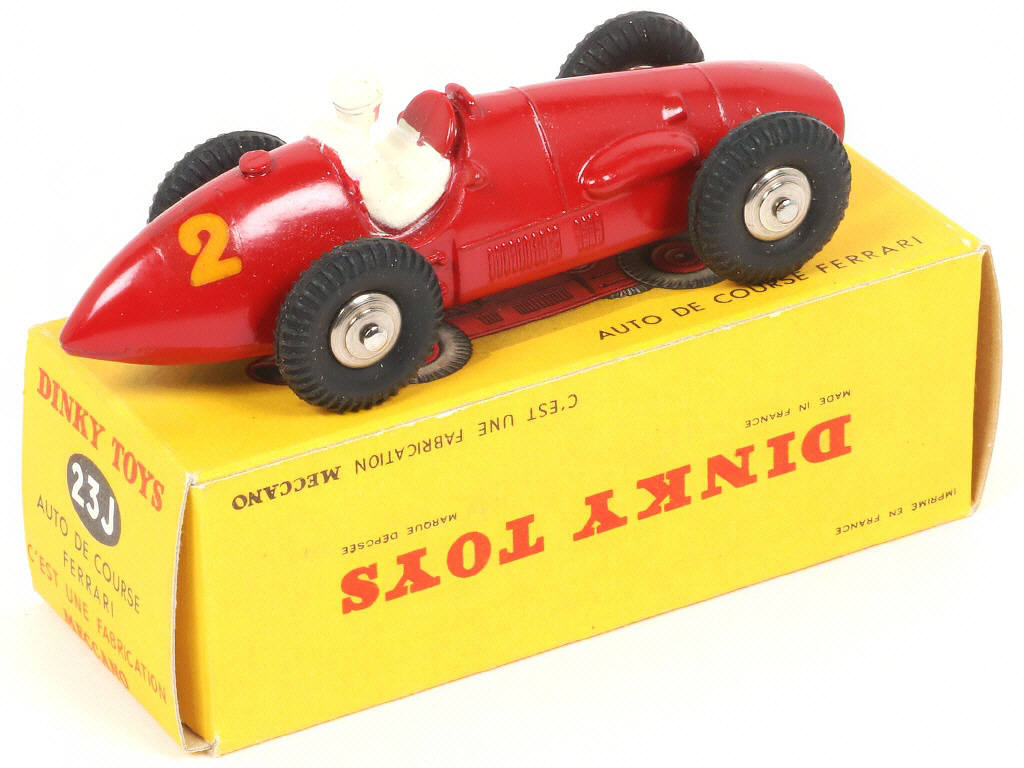 Lot 172 - DINKY TOYS (FRANCE) (1)