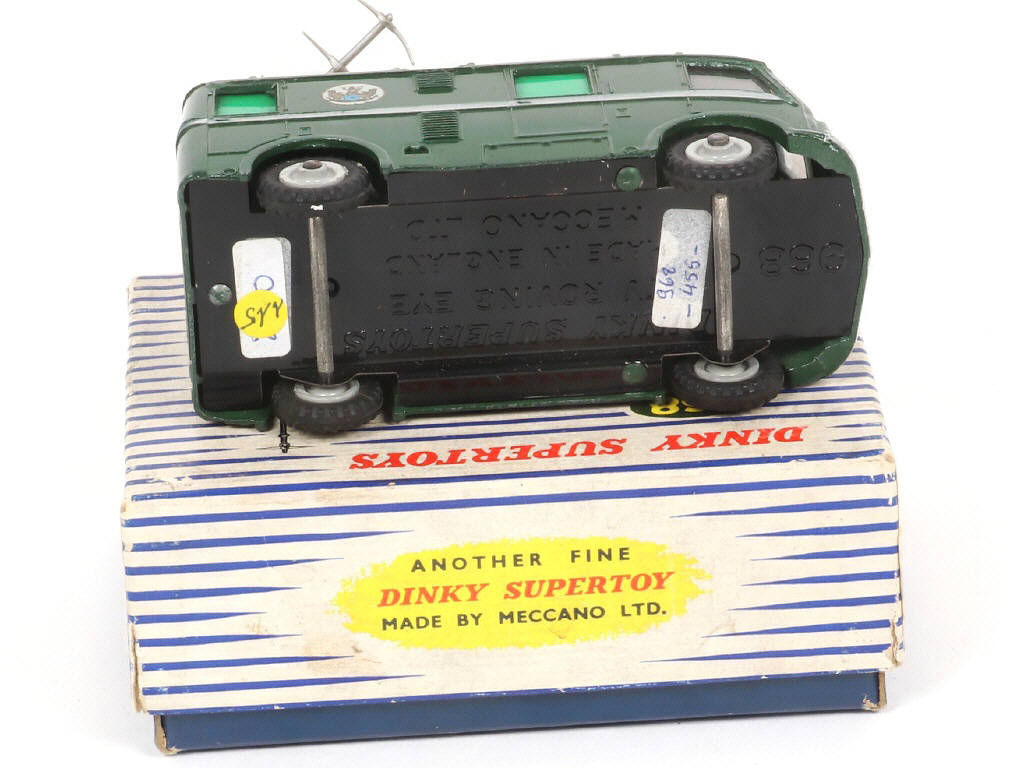 Lot 73 - DINKY TOYS (GB) (1)