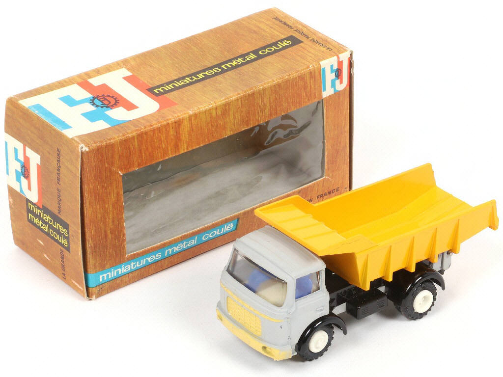 Lot 56 - FRANCE JOUETS (FRANCE) (1)