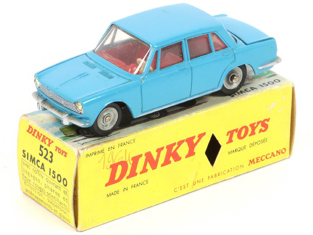 Lot 185 - DINKY TOYS (FRANCE) (1)