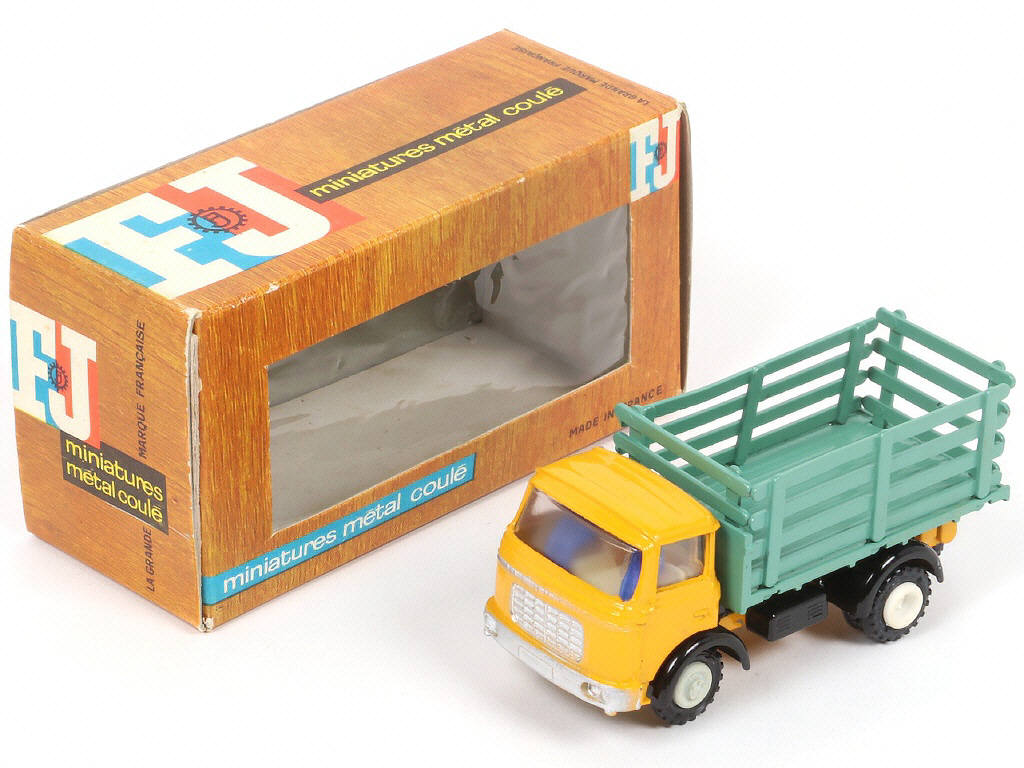 Lot 55 - FRANCE JOUETS (FRANCE) (1)