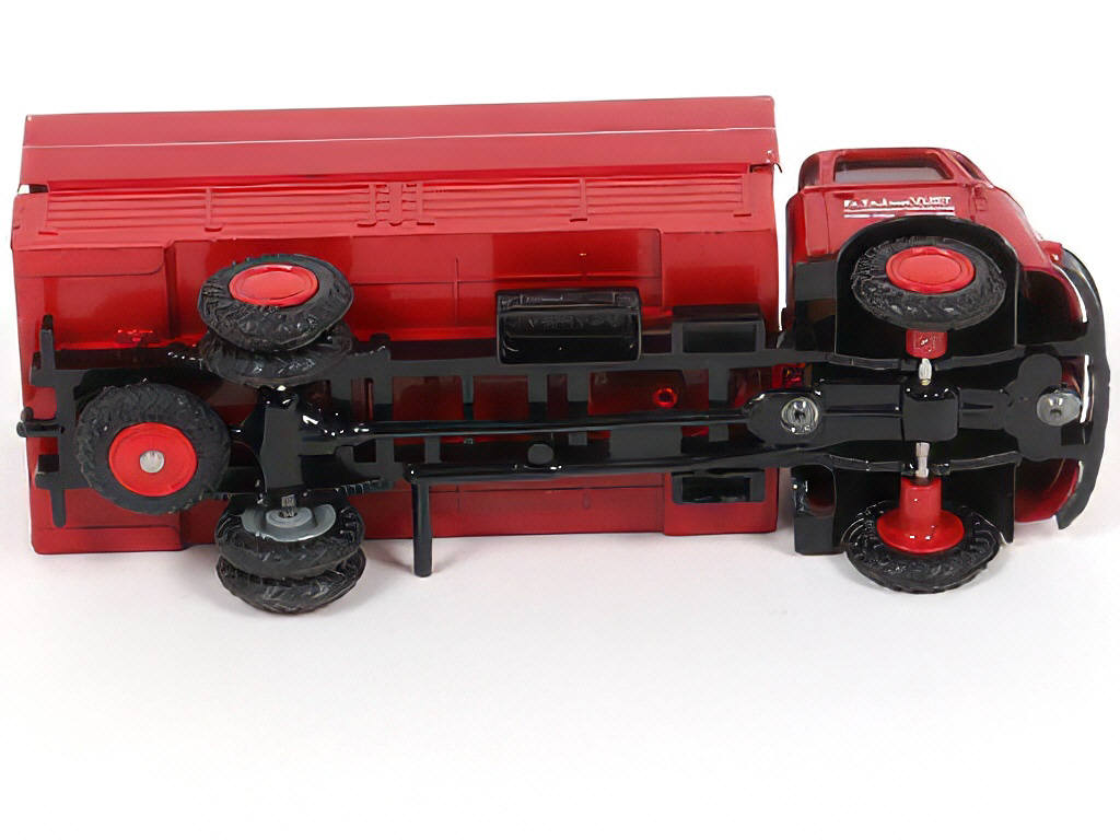 Lot 47 - LION-CAR (PAYS-BAS) (1)