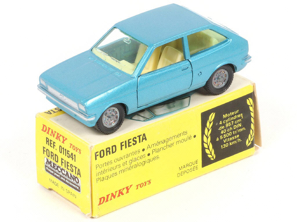 Lot 170 - DINKY TOYS (FRANCE) (1)