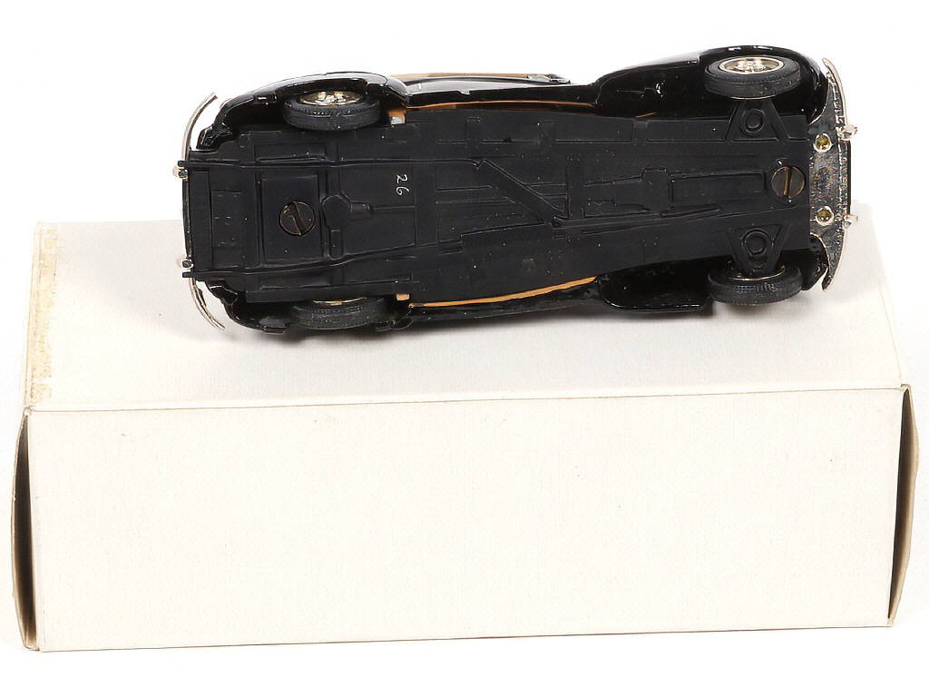 Lot 107 - TOP MARQUES (GB) (1)