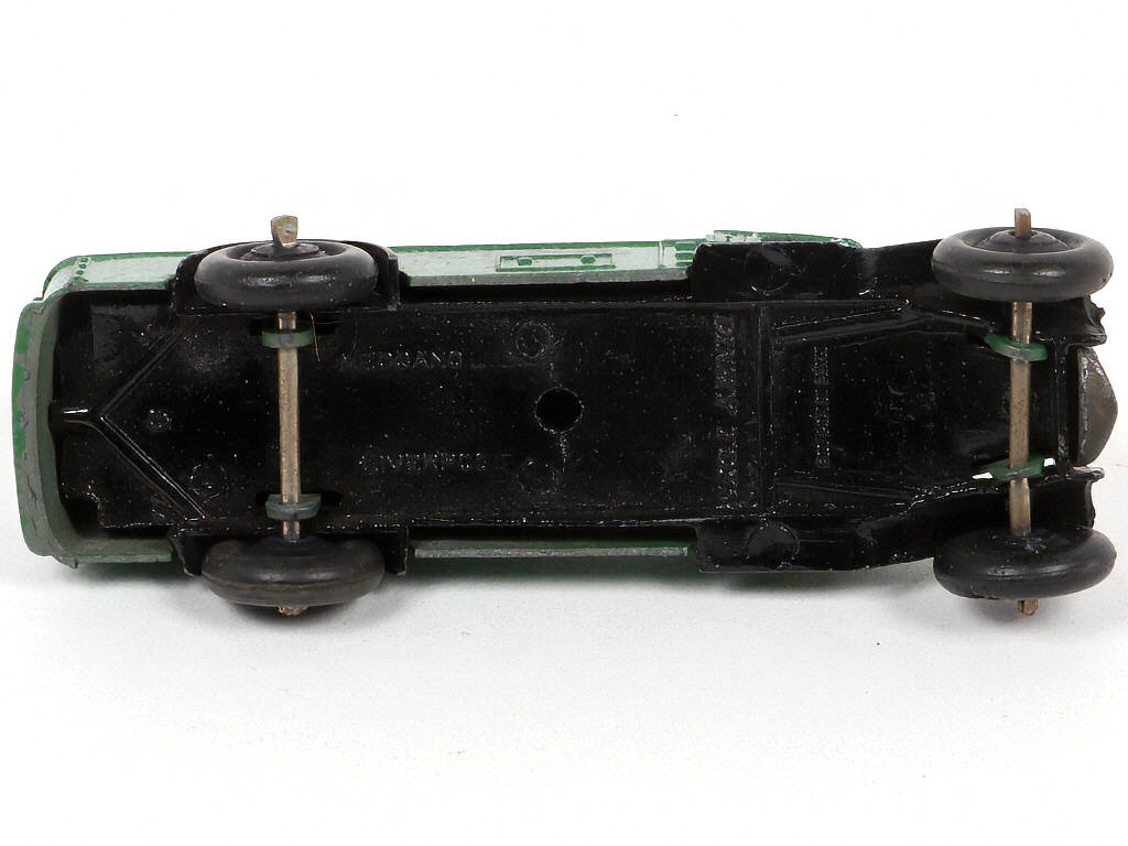 Lot 66 - DINKY TOYS (GB) (1)