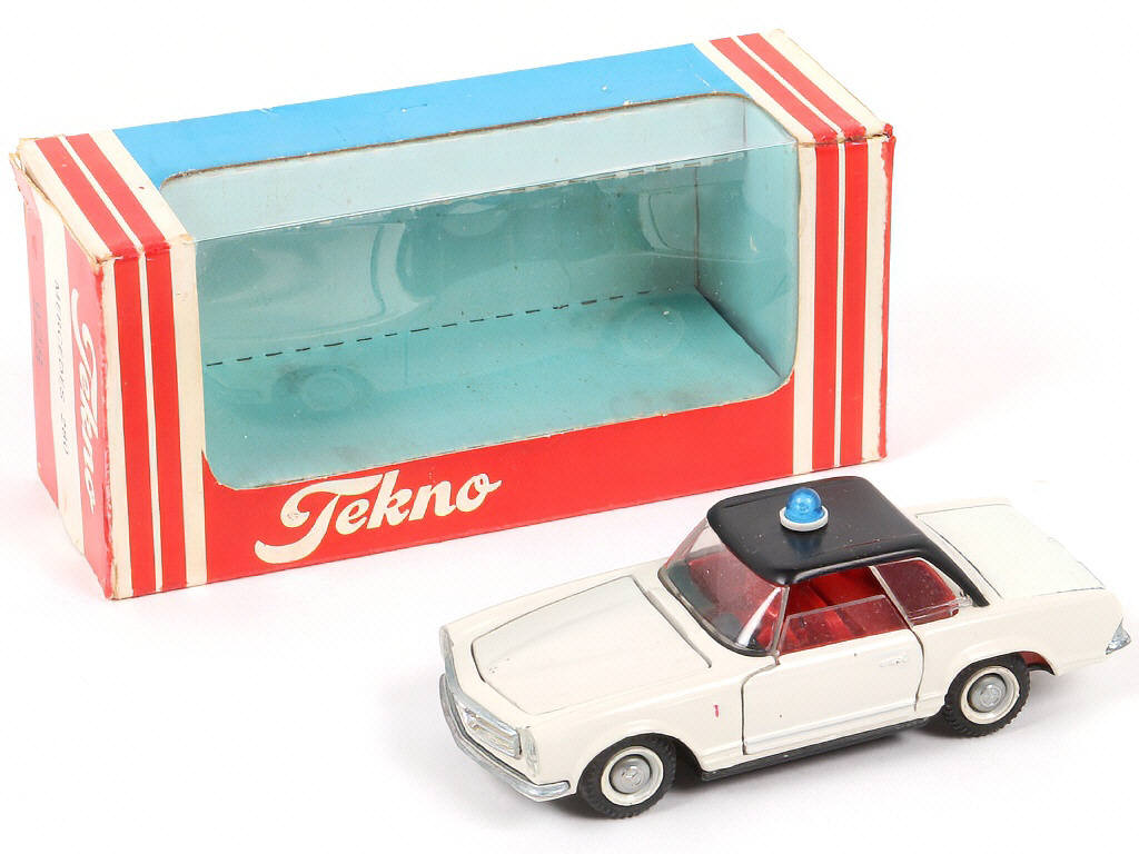 Lot 45 - TEKNO (DANEMARK) (1)