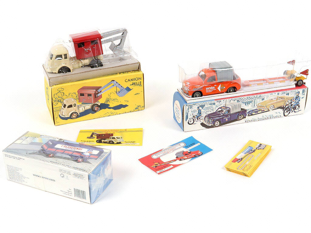 Lot 215 - C.I.J./NOREV (FRANCE) (3)